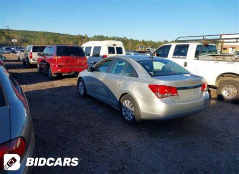 Chevy Cruze LS 1.8L 2011